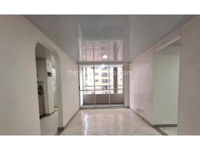 Apartamento de 3 alcobas en venta en Machado, Bello, 64 m² · foto 2 de 12