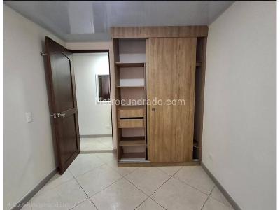 Apartamento de 3 alcobas en venta en Machado, Bello, 64 m² · foto 5 de 12