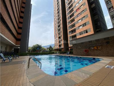 Apartamento de 3 alcobas en venta en Machado, Bello, 64 m² · foto 7 de 12