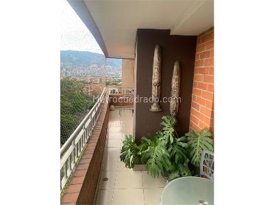 Apartamento en venta en La Castellana, Medellín · foto 8 de 15