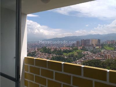 Apartamento en venta en Robledo, Medellín · foto 2 de 11