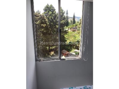Apartamento de 3 alcobas en venta en Madera, Bello, 58 m² · foto 14 de 19