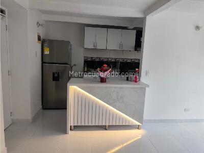 Apartamento de 3 alcobas en venta en Madera, Bello, 58 m² · foto 6 de 19