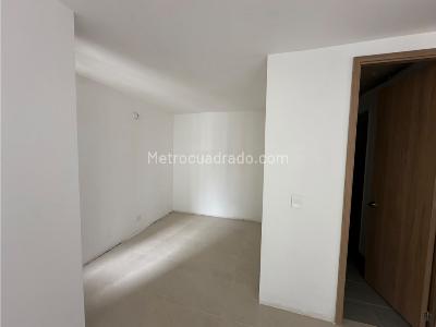 Apartamento en venta en Calasanz, Medellín · foto 4 de 20