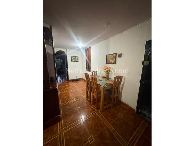 Casa de 3 alcobas en venta en Barrio Nuevo, Bello, 60 m² · foto 9 de 20