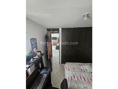 Apartamento de 2 alcobas en venta en Robledo, Medellín, 45 m² · foto 4 de 8