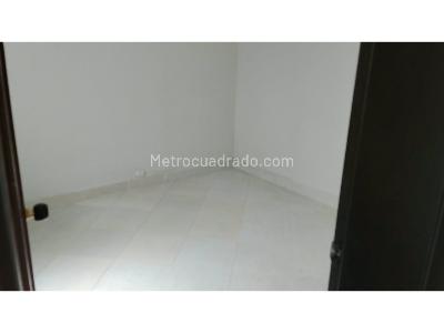 Casa de 5 alcobas en venta en Belen Miravalle, Medellín, 197 m² · foto 13 de 20