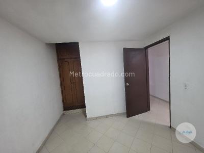 Apartamento de 3 alcobas en arriendo en Cabañas, Bello, 80 m² · foto 8 de 16