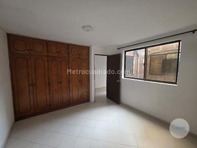 Apartamento de 3 alcobas en arriendo en Cabañas, Bello, 80 m² · foto 12 de 16