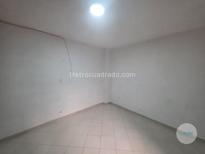 Apartamento de 3 alcobas en arriendo en Cabañas, Bello, 80 m² · foto 13 de 16