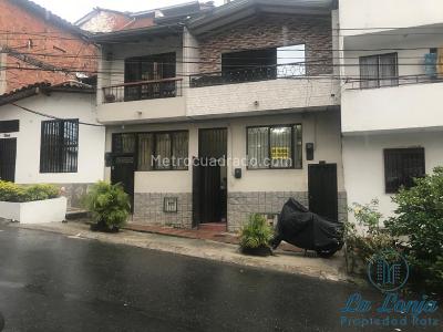 Casas en Venta en Aranjuez, Medellín - Vivienda Nueva y Usada
