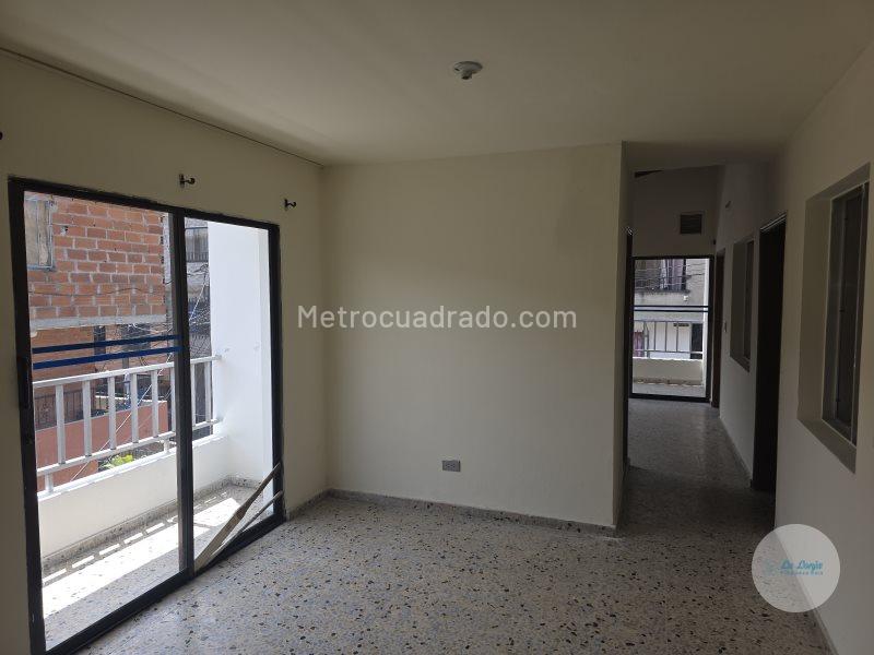 Casa de 4 Alcobas con Terraza en Las Brisas, Medellín - 7