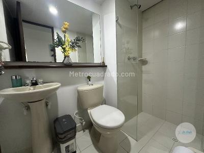 Apartamento de 3 alcobas en arriendo en Las Palmas, Medellín, 89 m² · foto 18 de 20