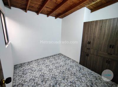 Apartamento de 3 alcobas en venta en Gran Avenida, Bello, 53 m² · foto 7 de 14