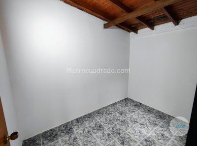 Apartamento de 3 alcobas en venta en Gran Avenida, Bello, 53 m² · foto 9 de 14