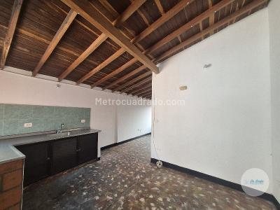 Apartamento de 3 alcobas en arriendo en La Cumbre, Bello, 58 m² · foto 3 de 18