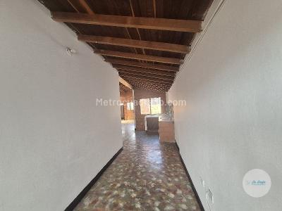 Apartamento de 3 alcobas en arriendo en La Cumbre, Bello, 58 m² · foto 6 de 18