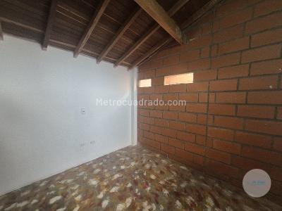 Apartamento de 3 alcobas en arriendo en La Cumbre, Bello, 58 m² · foto 13 de 18