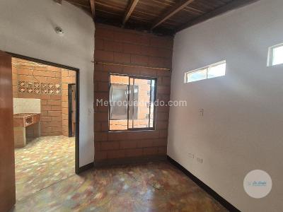 Apartamento de 3 alcobas en arriendo en La Cumbre, Bello, 58 m² · foto 15 de 18