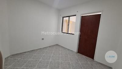 Casa de 5 alcobas en arriendo en La America, Medellín, 268 m² · foto 9 de 18