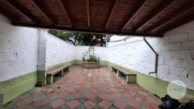 Casa de 5 alcobas en arriendo en La America, Medellín, 268 m² · foto 17 de 18