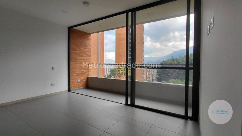 Modern 2BR Apartment for Rent in Envigado (Colina Campestre) - 6