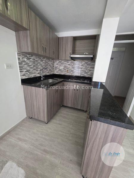 Apartamento de 3 Alcobas en Arriendo en Robledo (Piso 5, 54 m²) - 2