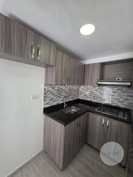 Apartamento de 3 Alcobas en Arriendo en Robledo (Piso 5, 54 m²) - 3