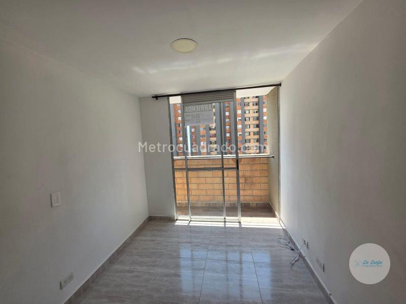 Apartamento de 3 Alcobas en Arriendo en Robledo (Piso 5, 54 m²) - 6