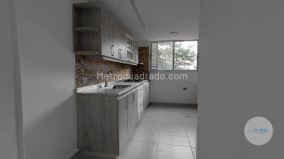 Apartamento de 3 alcobas en arriendo en El Poblado, Medellín, 100 m² · foto 2 de 20