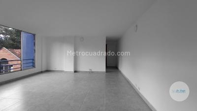 Apartamento de 3 alcobas en arriendo en El Poblado, Medellín, 100 m² · foto 7 de 20