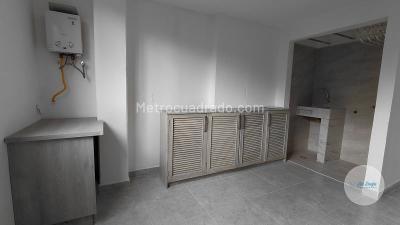Apartamento de 3 alcobas en arriendo en El Poblado, Medellín, 100 m² · foto 14 de 20