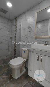 Apartamento de 3 alcobas en arriendo en El Poblado, Medellín, 100 m² · foto 16 de 20