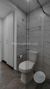 Apartamento de 3 alcobas en arriendo en El Poblado, Medellín, 100 m² · foto 17 de 20