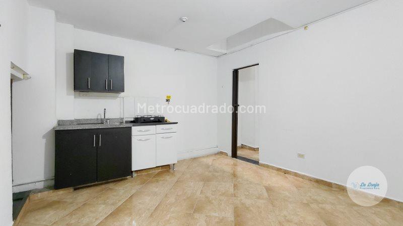 1BR Apartment for Rent near Parque de Boston (2 Baths) - 2