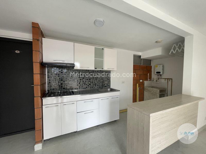 Apartamento en Arriendo, Guasimalito, Bello - Widok 3