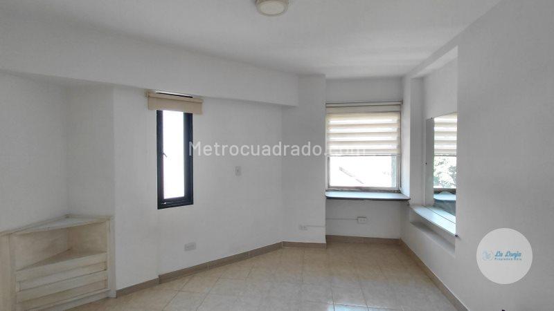 Apartamento de 2 Alcobas en Arriendo en Centro de Medellín (75 m²) - 9