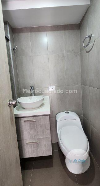 Hermoso Apartamento de 3 Alcobas con Balcón en Viviendas del Sur - 8