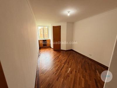 Apartamento de 3 alcobas en arriendo en El Poblado, Medellín, 174 m² · foto 11 de 19