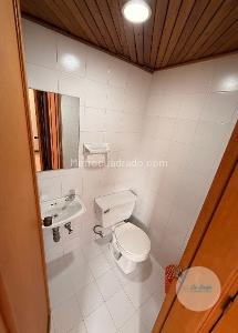 Apartamento de 3 alcobas en arriendo en El Poblado, Medellín, 174 m² · foto 18 de 19