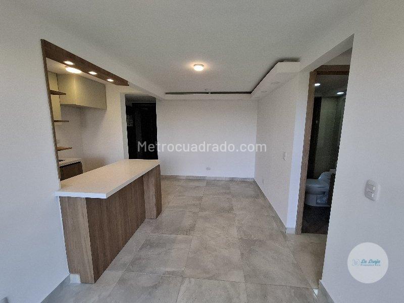 Piso – Rionegro, Casas del M.A.R. - Más