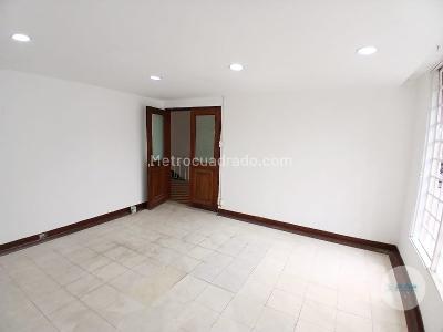 Apartamento en Arriendo, La Candelaria, Medellín
