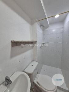 Apartamento de 3 alcobas en venta en Guasimalito, Bello, 59 m² · foto 17 de 20