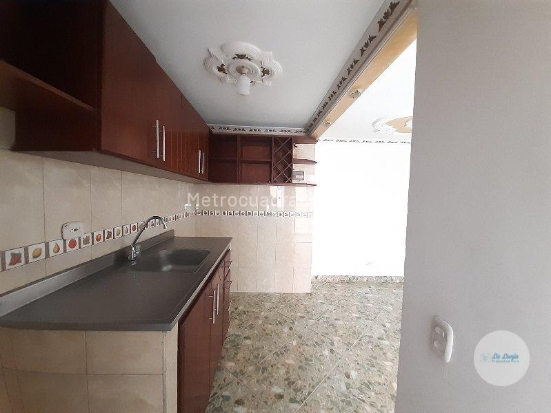 Piso – Bello - Vista 4