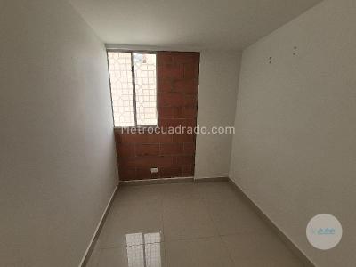 Apartamento de 3 alcobas en venta en Guasimalito, Bello, 58 m² · foto 13 de 20