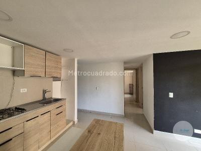Apartamento de 3 alcobas en venta en Guasimalito, Bello, 58 m² · foto 6 de 20