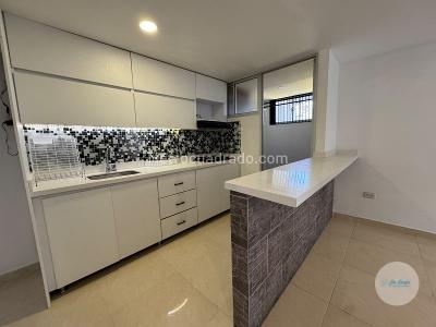Apartamento en arriendo en San Antonio, Rionegro · foto 3 de 20