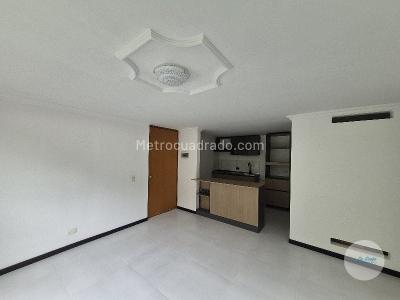 Apartamento de 3 alcobas en venta en El Trapiche, Bello, 62 m² · foto 7 de 20
