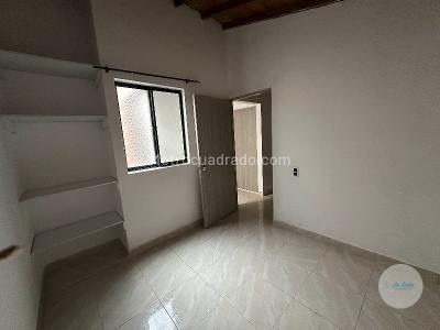 Apartamento de 4 alcobas en arriendo en Tricentenario, Medellín, 90 m² · foto 9 de 20