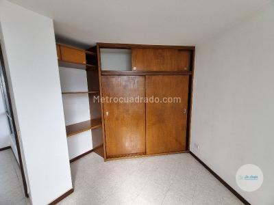 Apartaestudio en arriendo en Boston, Medellín, 45 m² · foto 9 de 12
